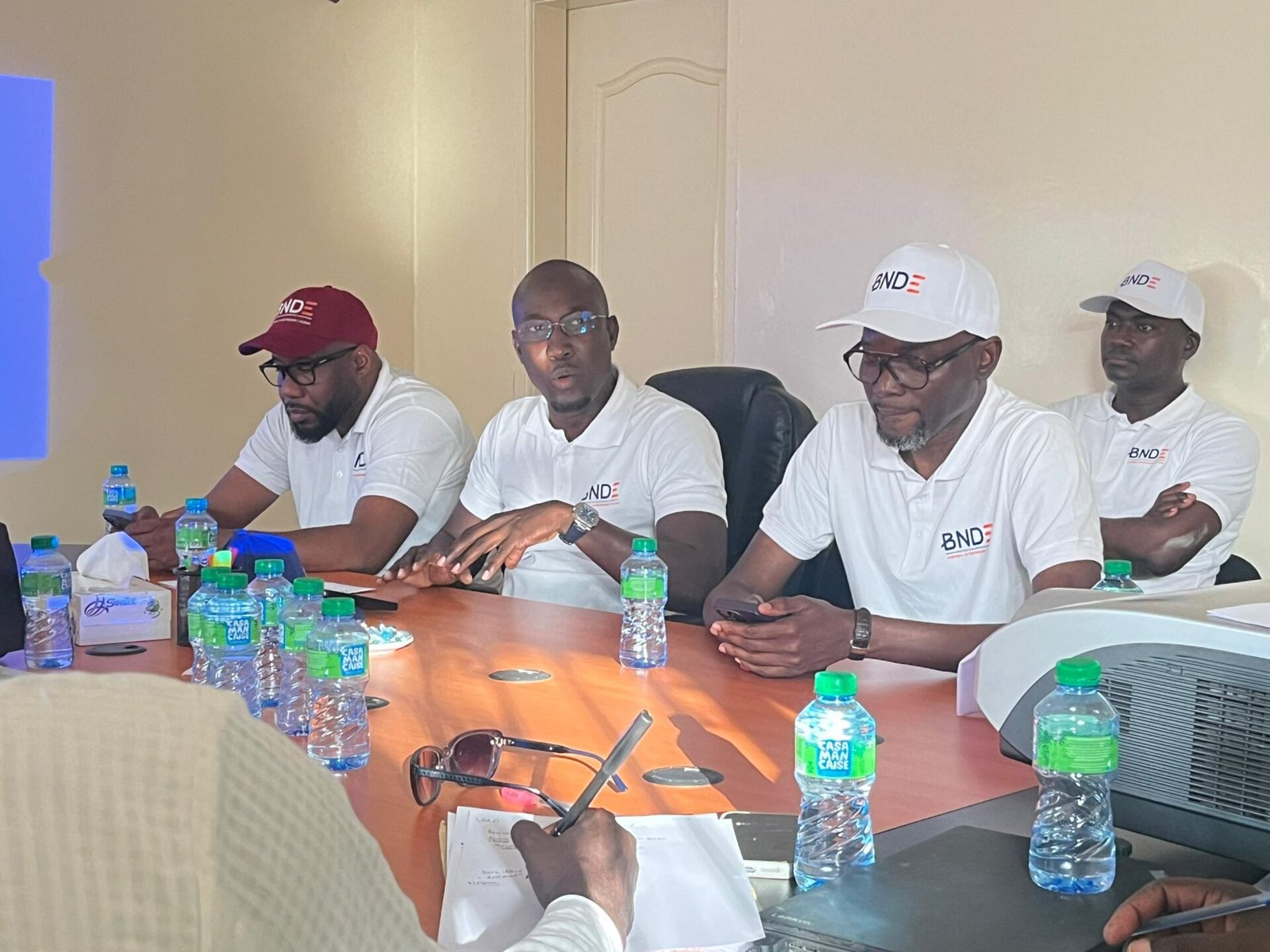 CARE reçoit la BNDE pour une rencontre stratégique à Mbour 2 BNDE CARE FOTO1