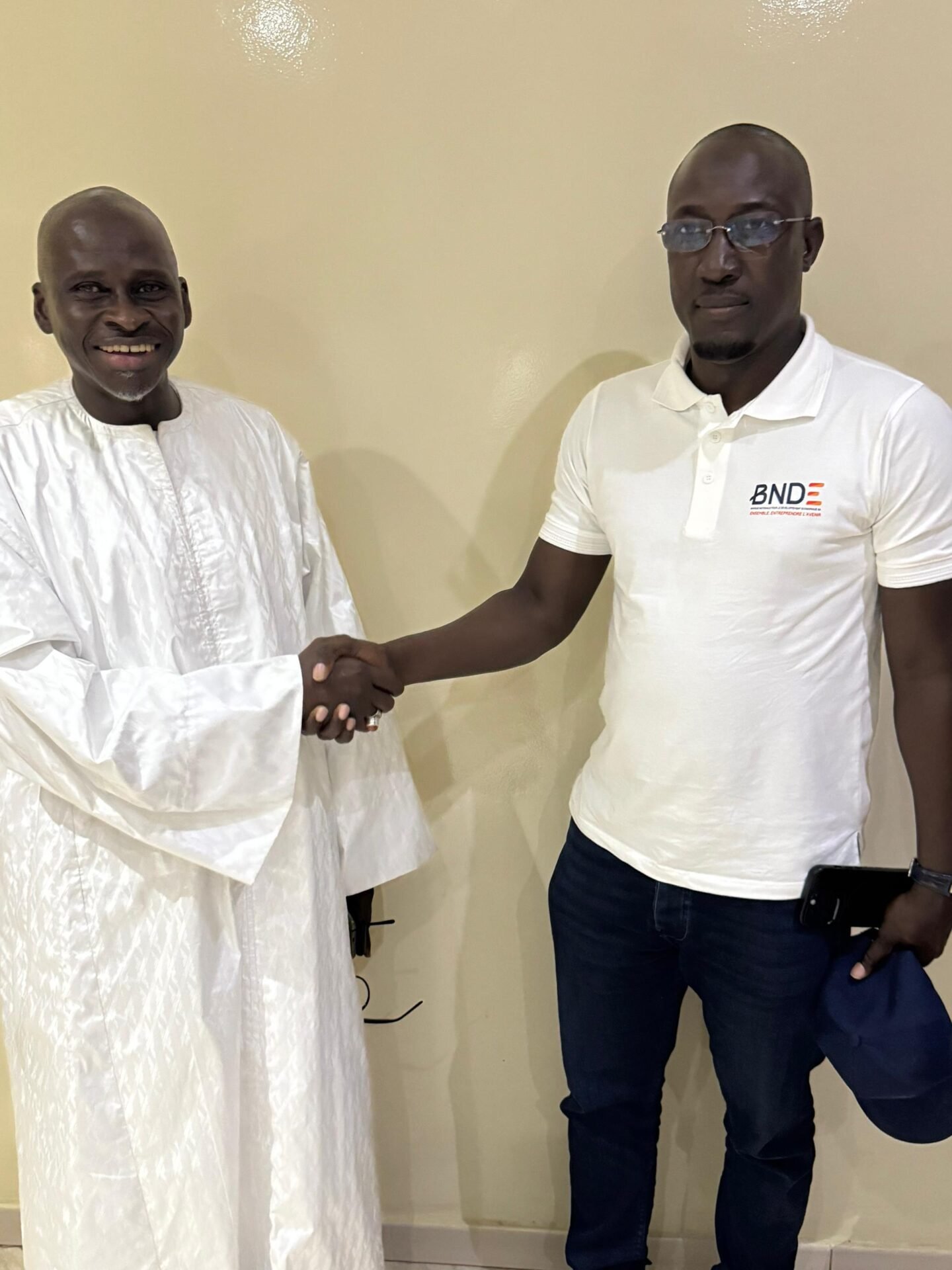 CARE reçoit la BNDE pour une rencontre stratégique à Mbour 1 BNDE CARE FOTO3